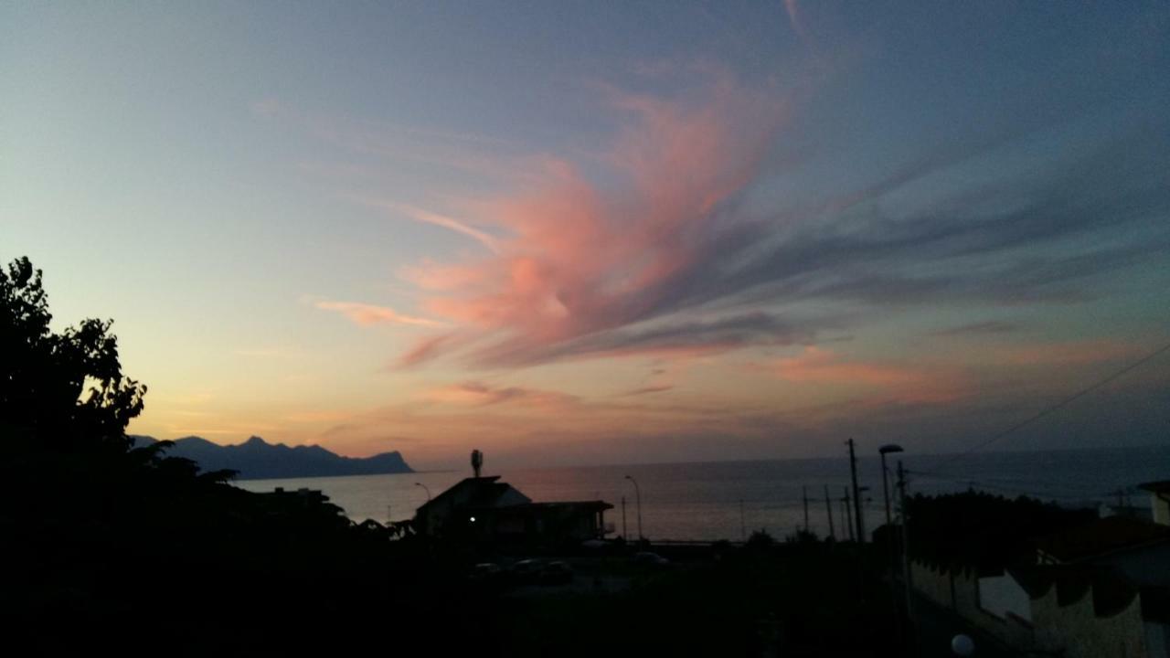 Casa Vacanza Demi Alcamo Marina Esterno foto